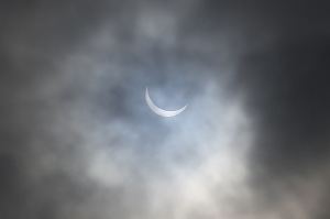 Partial eclipse 20-04-2015 9.36am